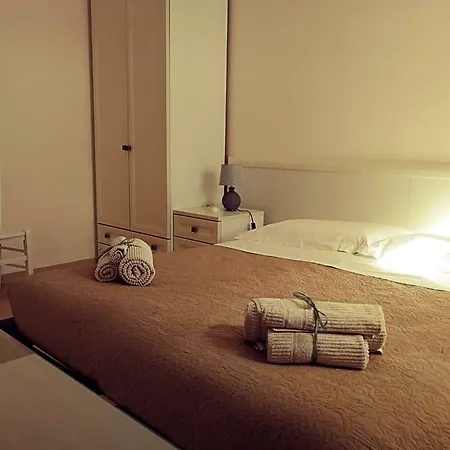 Lunali Bed & Breakfast