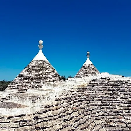 Lunali 3* Alberobello